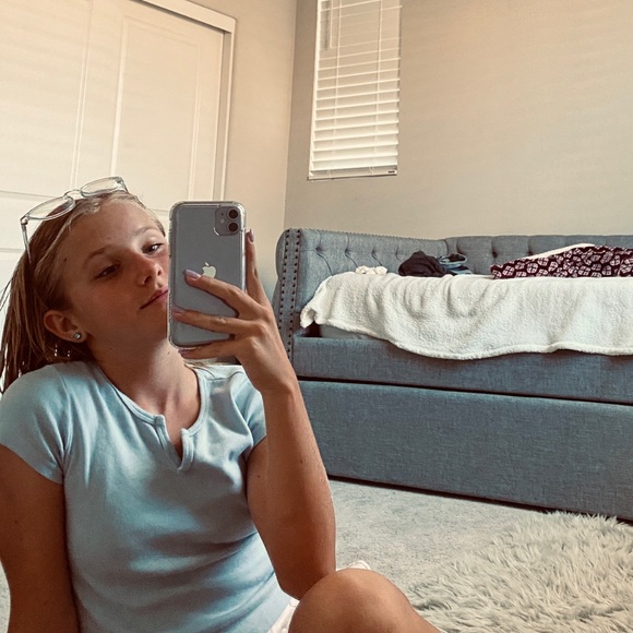 Meet your Owner, Brooke! - Picture 1 of 1